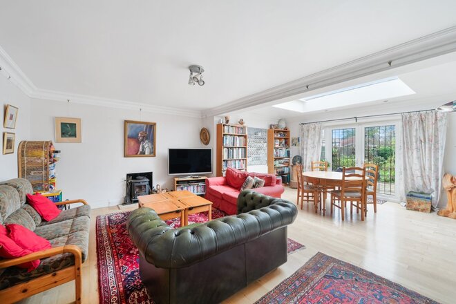 Bushey Way, Beckenham, BR3