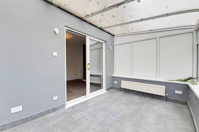 Hill Crescent, Surbiton, KT5