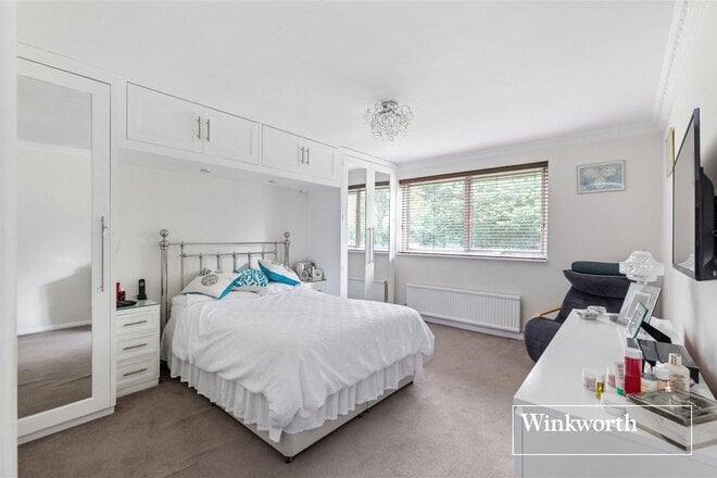 Station Road, New Barnet, EN5