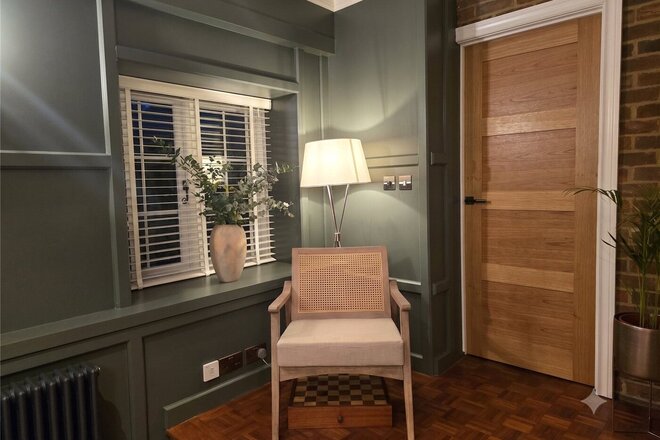 Fox Hill, Reading, RG7