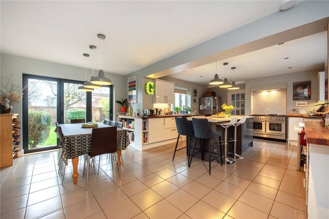 Chilbolton Avenue, Hampshire, SO22