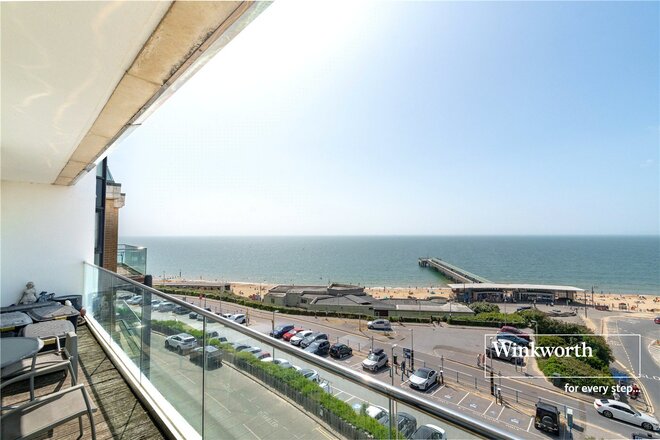 Marina Close, Bournemouth, BH5