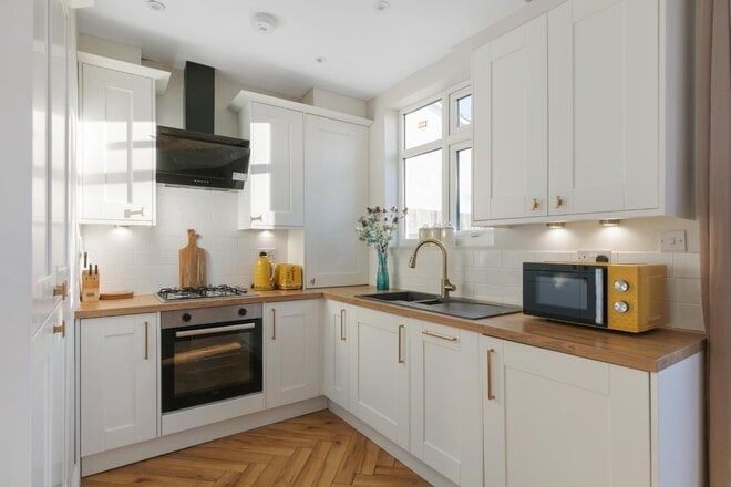 Aviemore Way, Beckenham, BR3