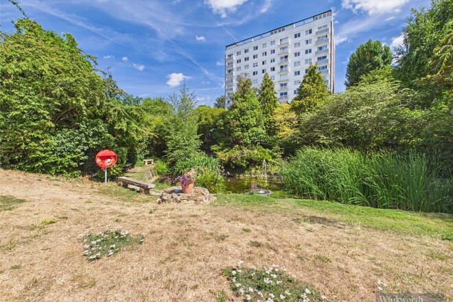 Eaton Drive, Kingston upon Thames, KT2