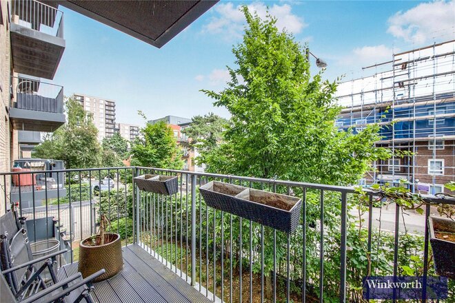 Lyon Road, Harrow, HA1