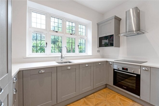 New Place, Sunningdale, SL5