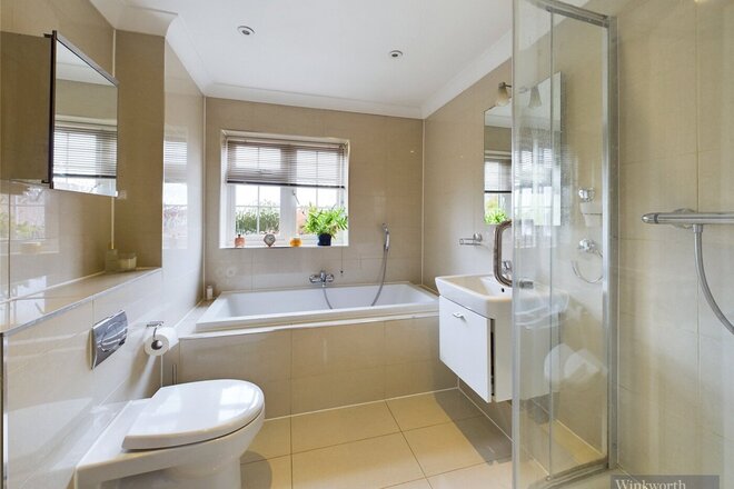 High Street, Surrey, KT10