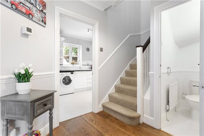 Cottesloe Mews, London, SE1