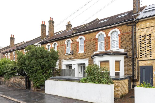 Clifford Road, London, SE25
