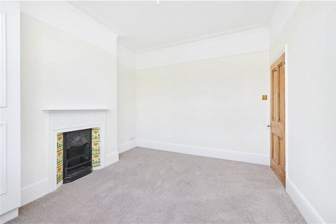 Martindale, London, SW14