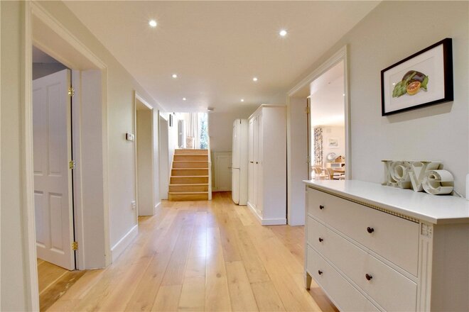 Shooters Hill Road, Blackheath, SE3