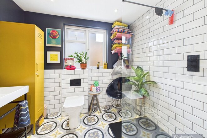 Tolworth Park Road, Surbiton, KT6