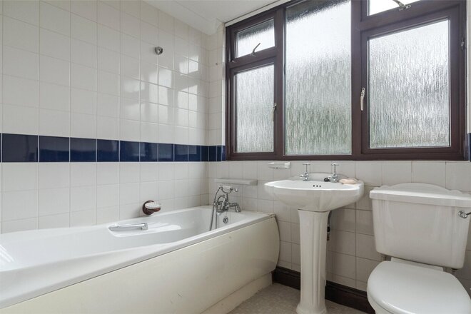 Victoria Road, Dorset, BH21