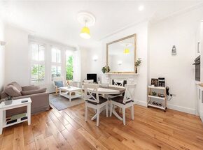 Goldhawk Road, London, W6
