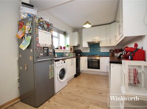 Knebworth Path, Hertfordshire, WD6