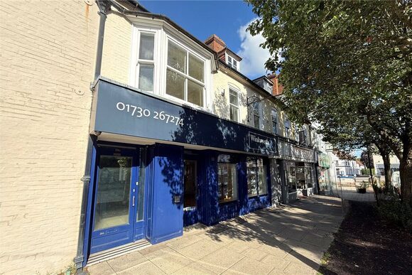 High Street, Hampshire, GU32