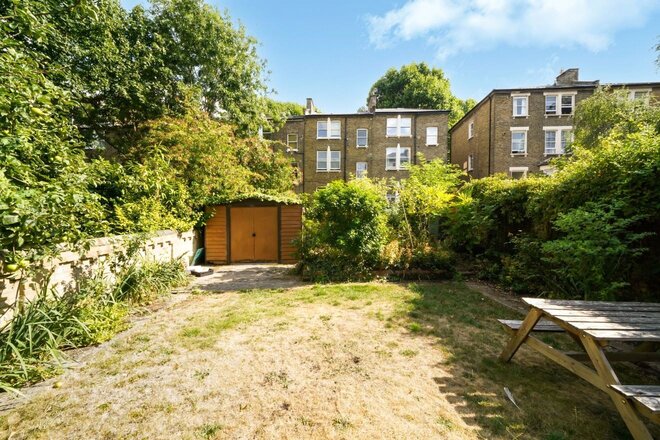St. John's Grove, London, N19