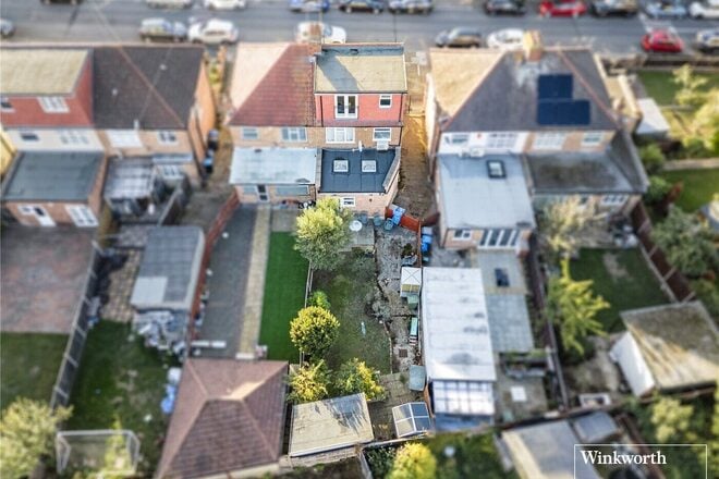 Grove Crescent, London, NW9