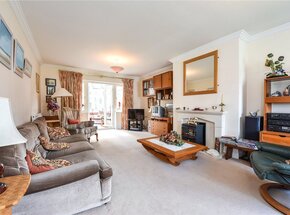 Marden Way, Petersfield, GU31