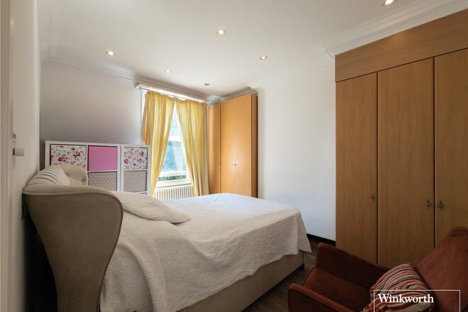 Johns Avenue, London, NW4