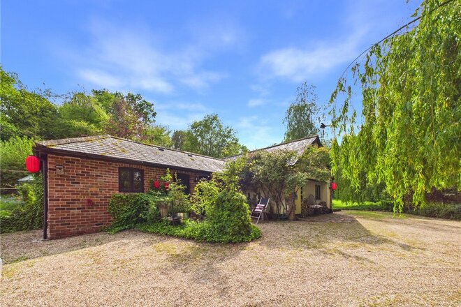 Barton Cottage, Exeter, EX2