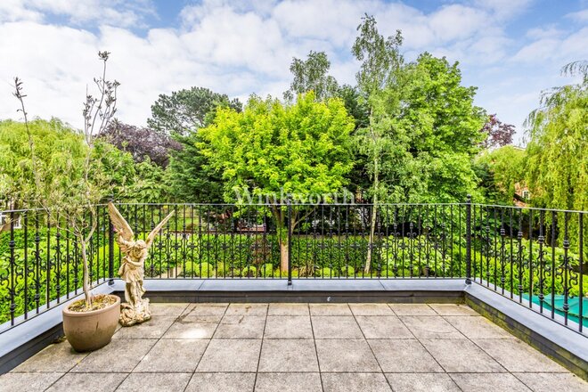 Bayview House, Enfield, EN2