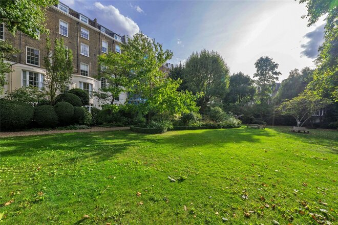 Clifton Gardens, London, W9