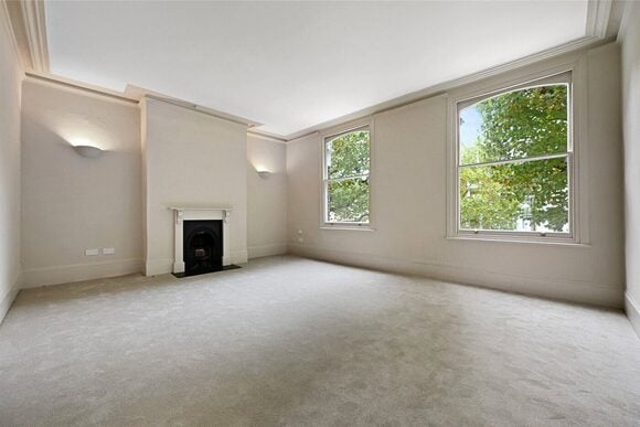Hammersmith Grove, Brackenbury Village, W6