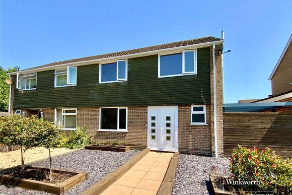 Curlew Road, Christchurch, BH23