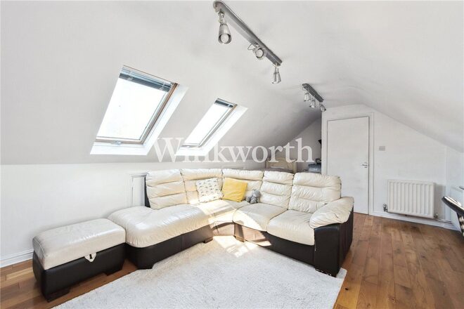 Fox Lane, London, N13