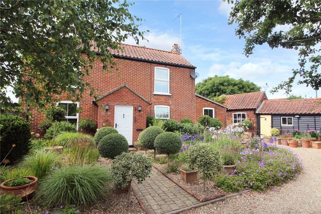 Reydon, Suffolk, IP18