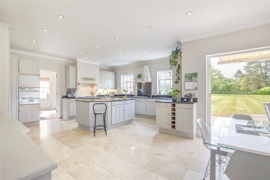 Kitchen/Breakfast