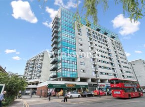 Colman Parade, Enfield, EN1