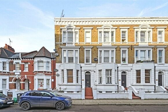 Lakeside Road, Brook Green, W14