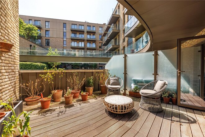 Crisp Road, London, W6