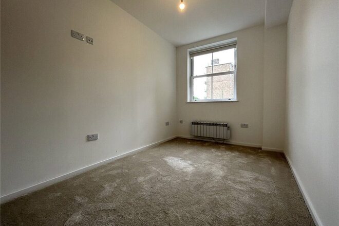 Princess Crescent, London, N4
