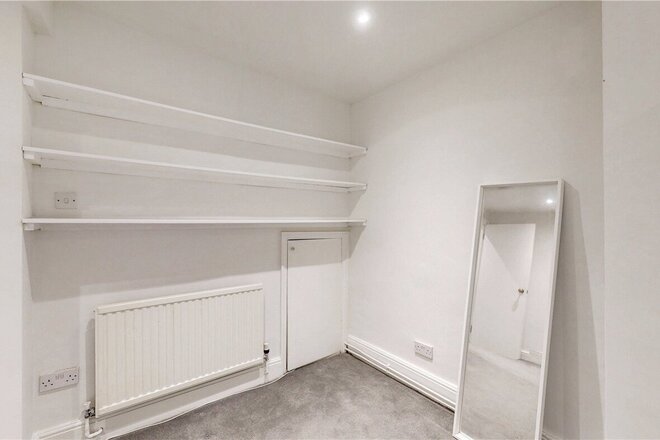 Queens Crescent, London, NW5