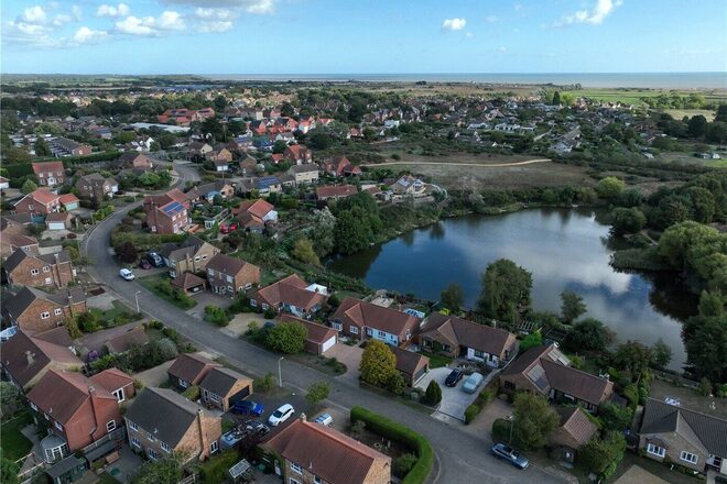 Lakeside Park Drive, Southwold, IP18