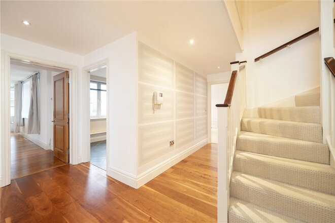 Birchgrove House, Kew, TW9