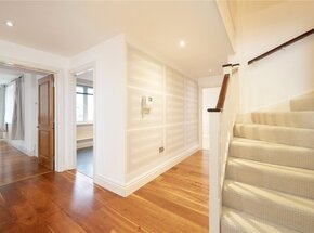 Birchgrove House, Kew, TW9