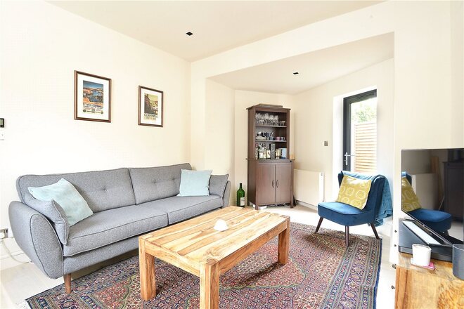 Crawthew Grove, East Dulwich, SE22