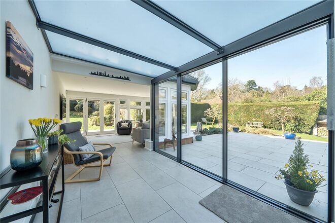 Ford Lane, Surrey, GU10