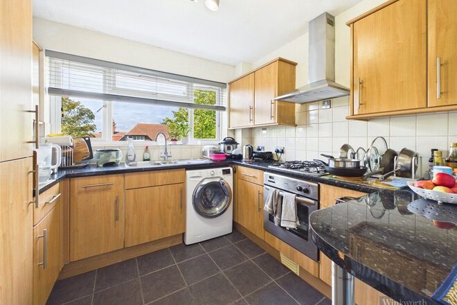 Lovelace Road, Surbiton, KT6