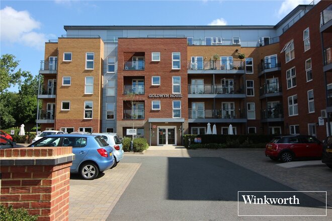 Studio Way, Hertfordshire, WD6