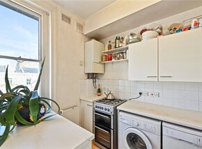 Palace Gardens Terrace, London, W8