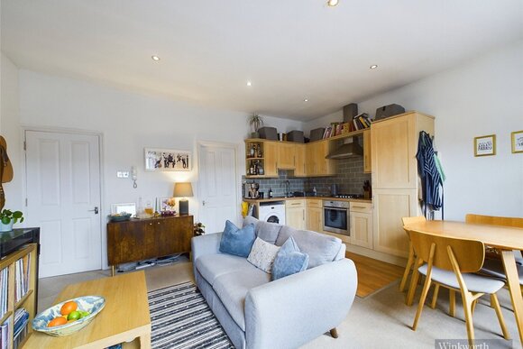 Brighton Road, Surbiton, KT6