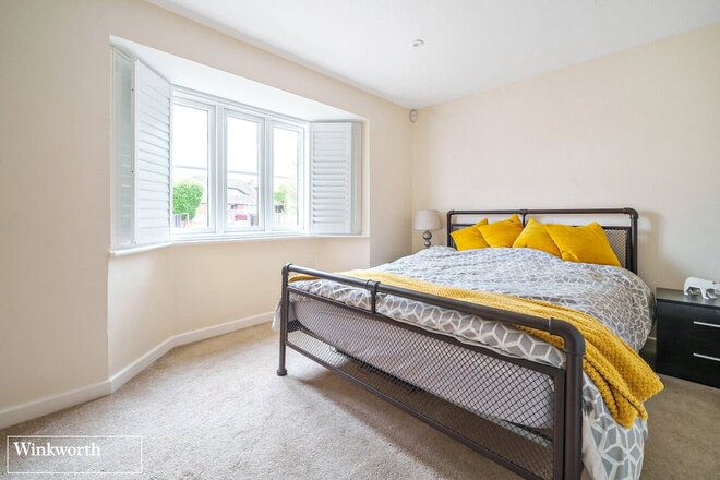 Byfleet Avenue, Basingstoke, RG24