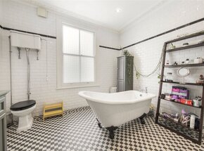Calverley Grove, London, N19