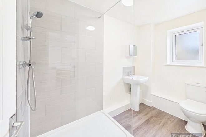 Brighton Road, Surbiton, KT6