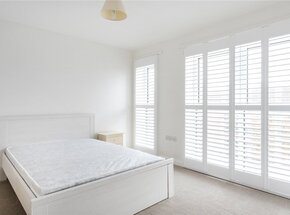 Mullins Place, London, SW4